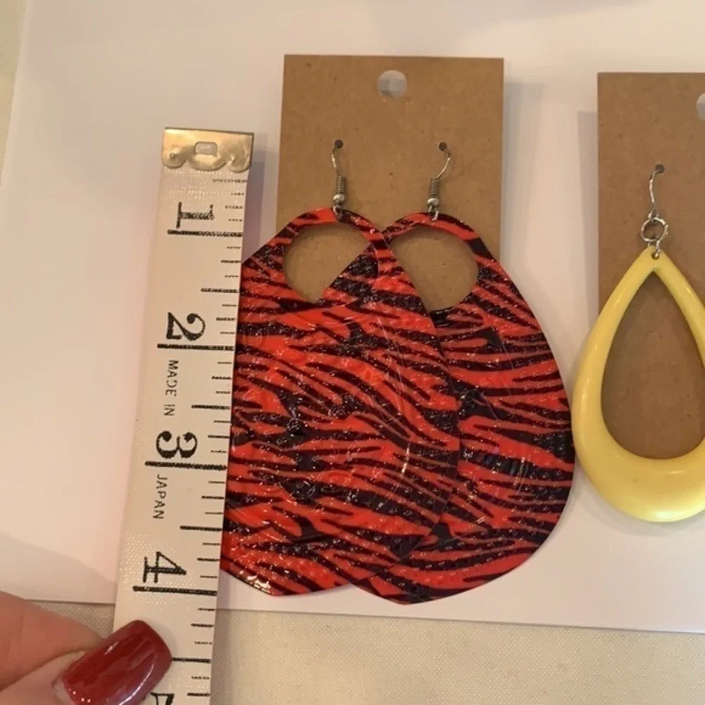 💐5/25 jumbo huge large 1980s bold colorful statement earrings